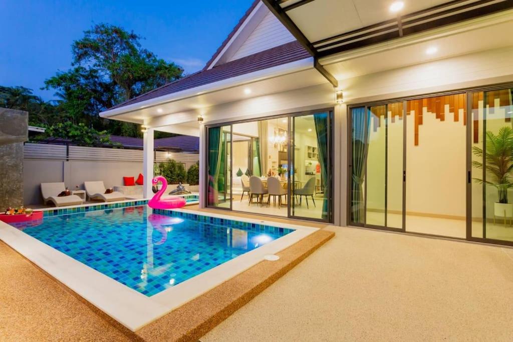 Pool Villa No 10 by Duangtham photo 4