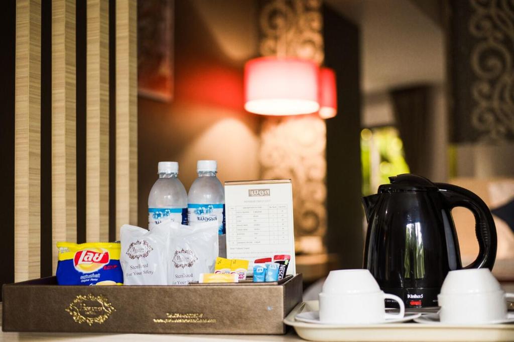 Prelude Hotel photo 2