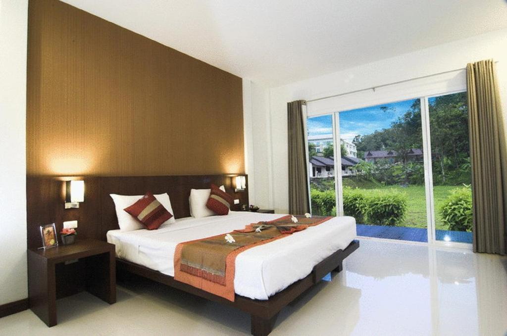 PS Hill Resort Phuket Patong photo 2
