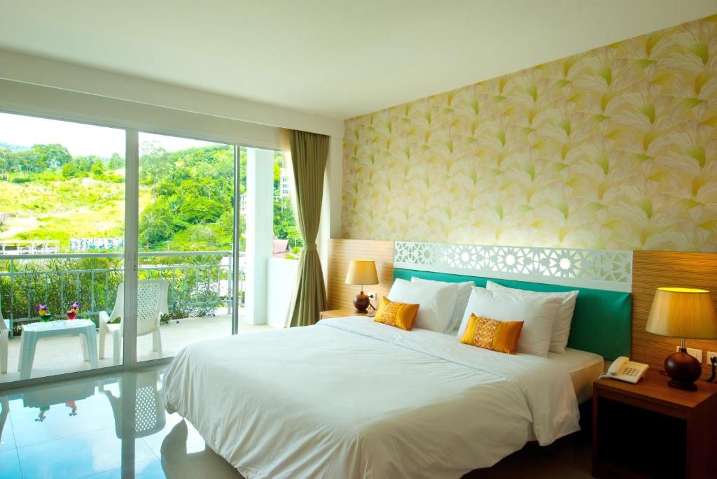 PS Hill Resort Phuket Patong photo 4