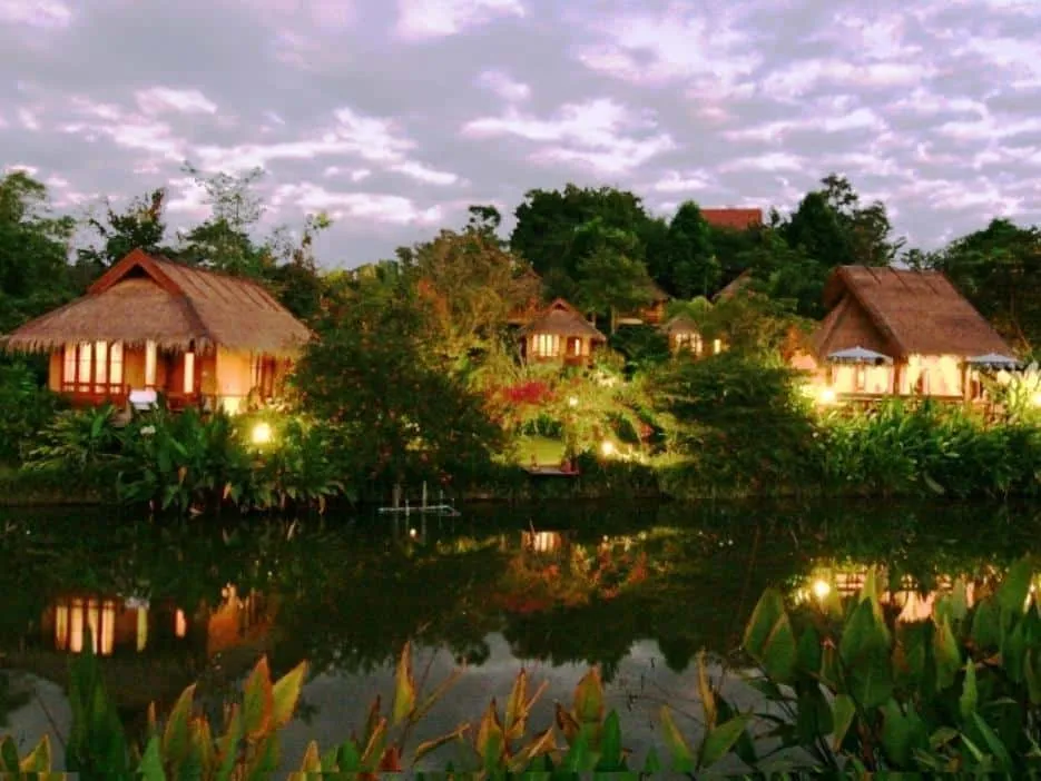 Pura Vida Pai Resort