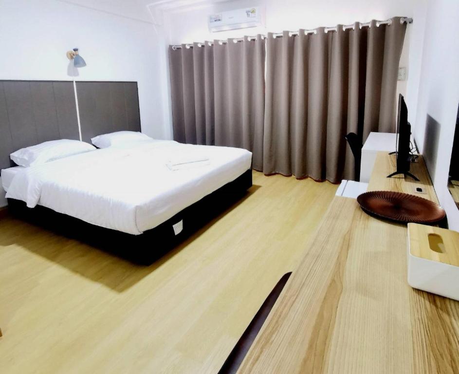 Ratanasiri Hotel photo 4