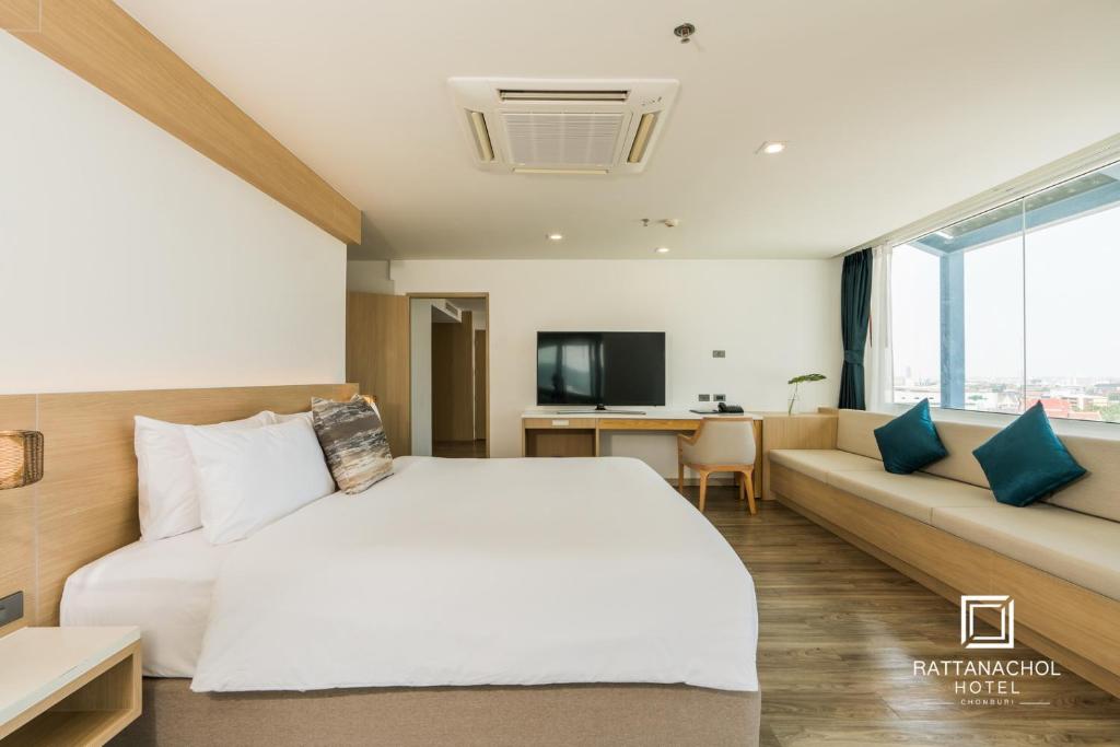 Rattanachol Hotel photo 1