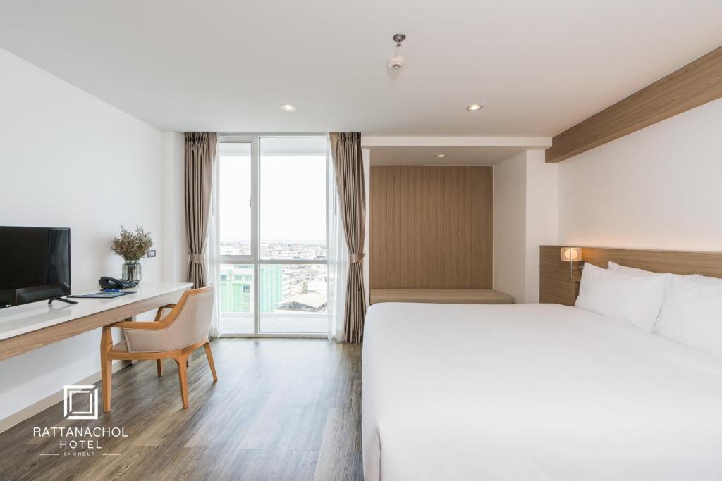 Rattanachol Hotel photo 4