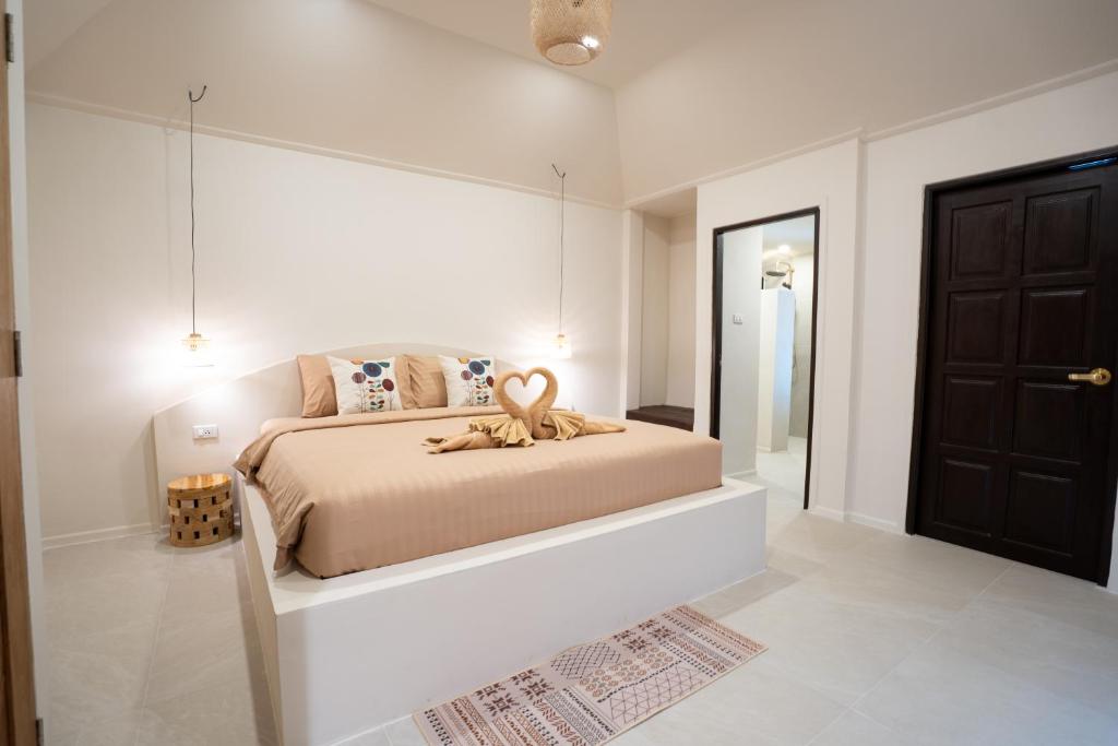 Relax Bay Beach Resort photo 4