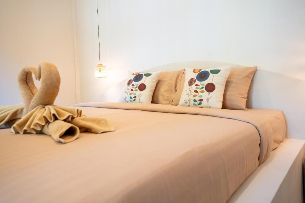 Relax Bay Beach Resort photo 5