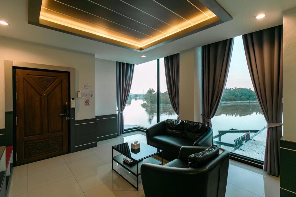 River Hotel Pattani photo 3