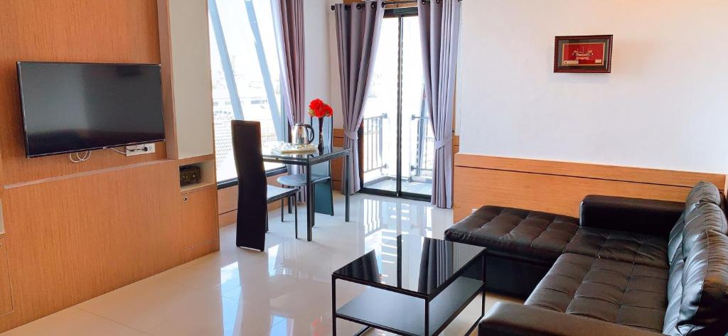 River Hotel Pattani photo 4