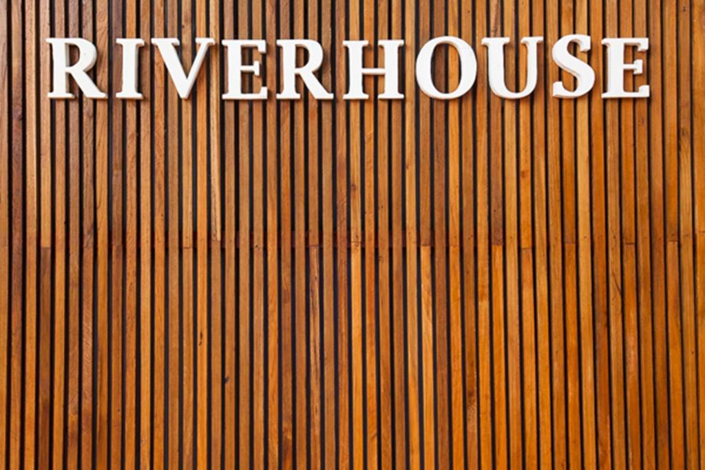 Riverhouse-The Teak House