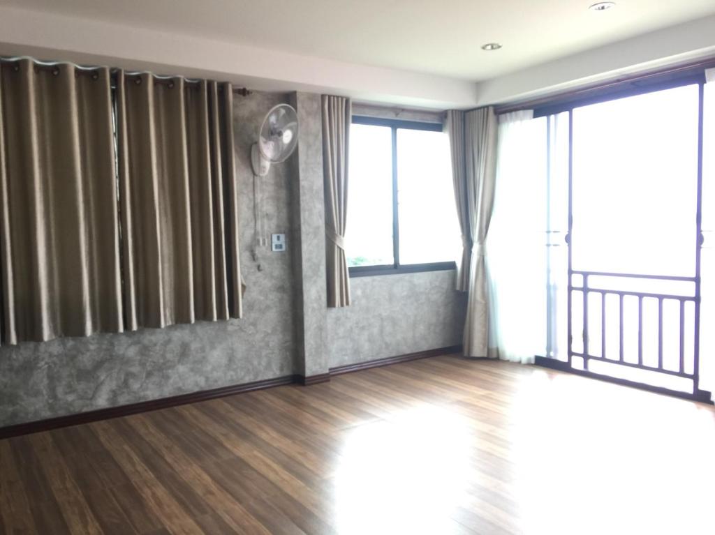 Riverview Loft house photo 3