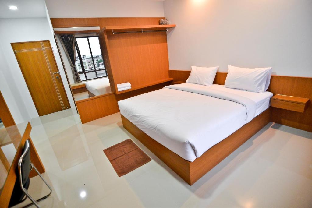 Sabuy Best Hotel Phayao photo 4