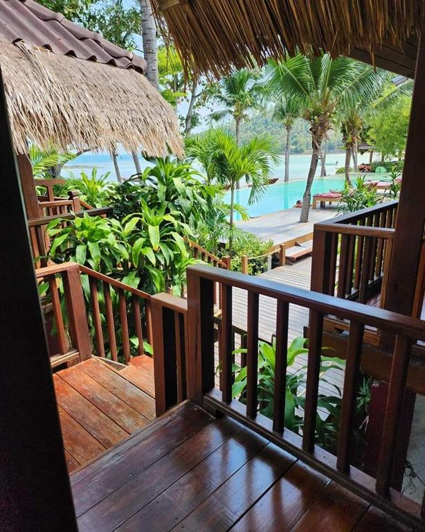 Salad Hut Resort photo 5