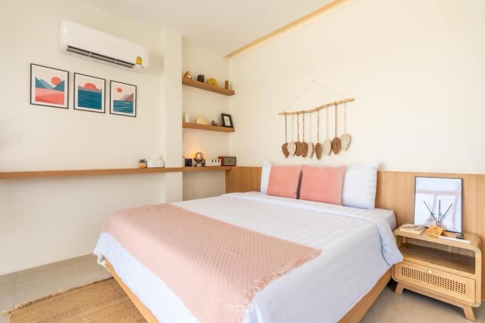 SaroRach pool villa resort Kohlarn