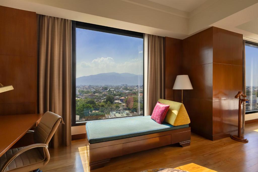 Shangri-La Chiang Mai photo 2