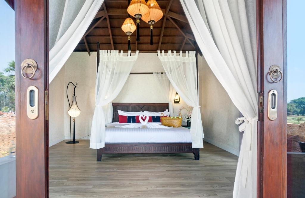 Sriwilai Sukhothai photo 3