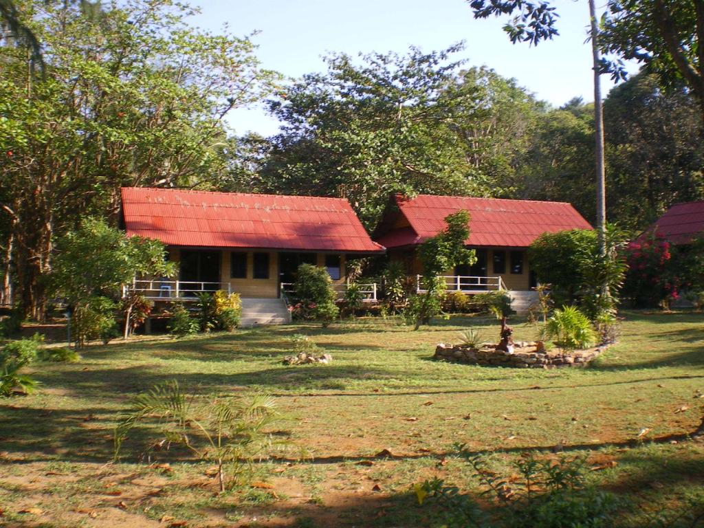 Sukorn Andaman Beach Resort photo 4