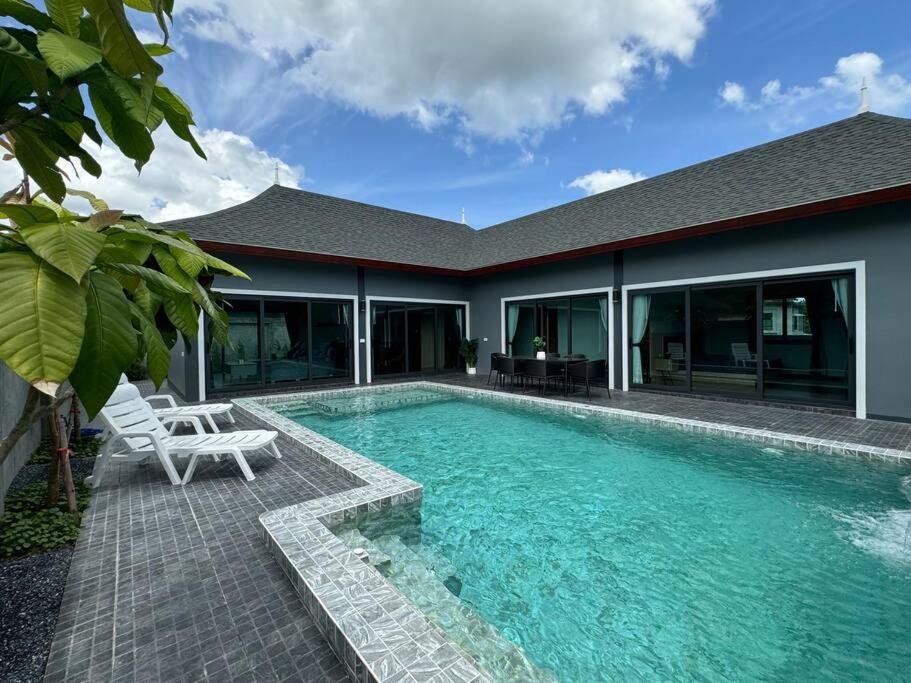 Sun Ray Private Pool villa 3 bed photo 4