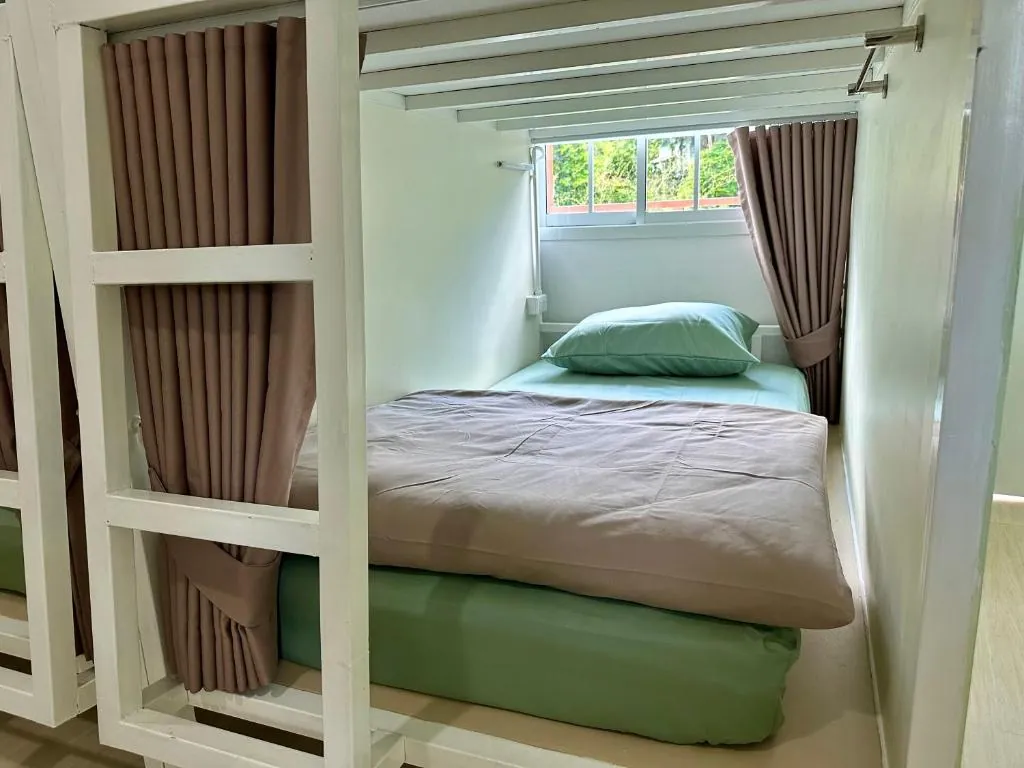 Sweed Dee Love Hostel