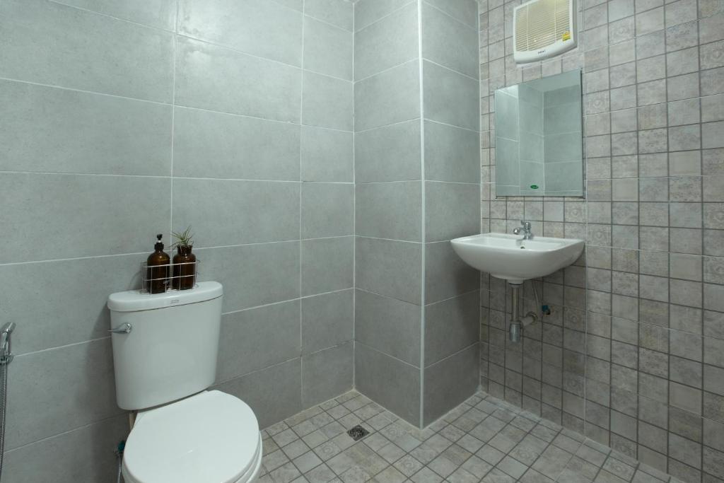 THE HABITAT HOSTEL photo 2