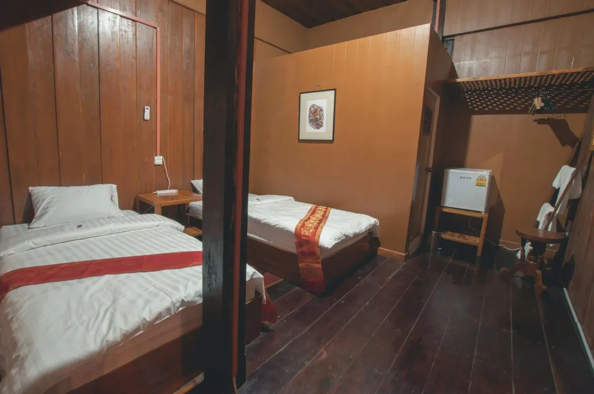 The History Cafe’ & Guesthouse