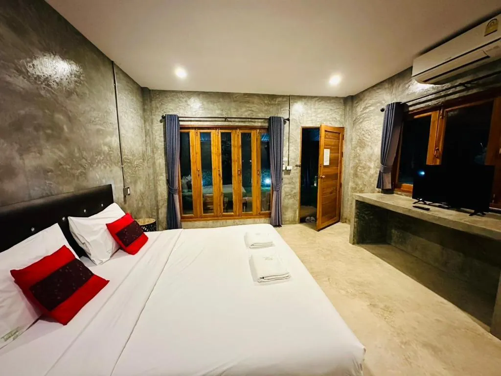 The Loft Baannaisuan photo 1