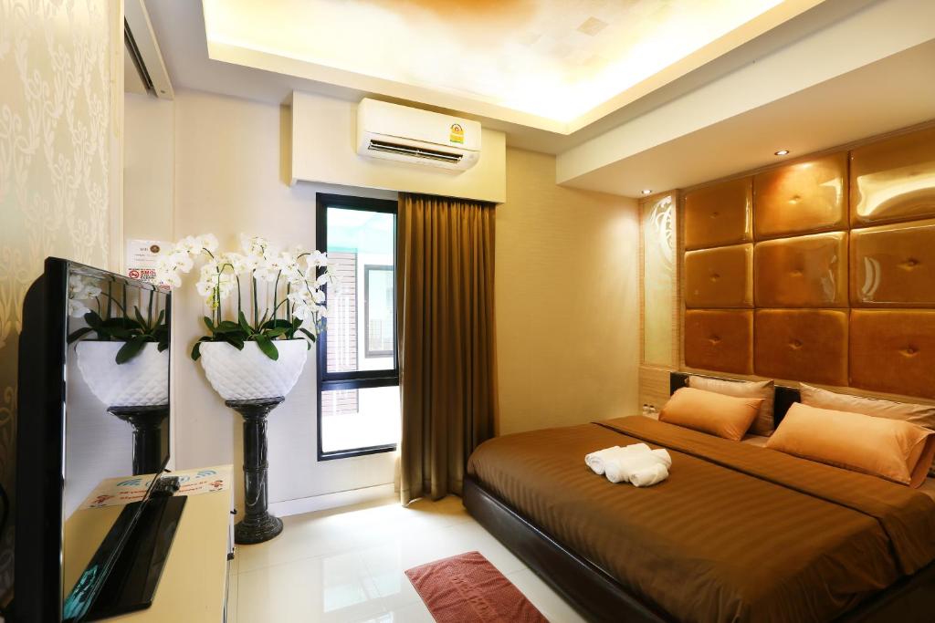 The Luxury Residence