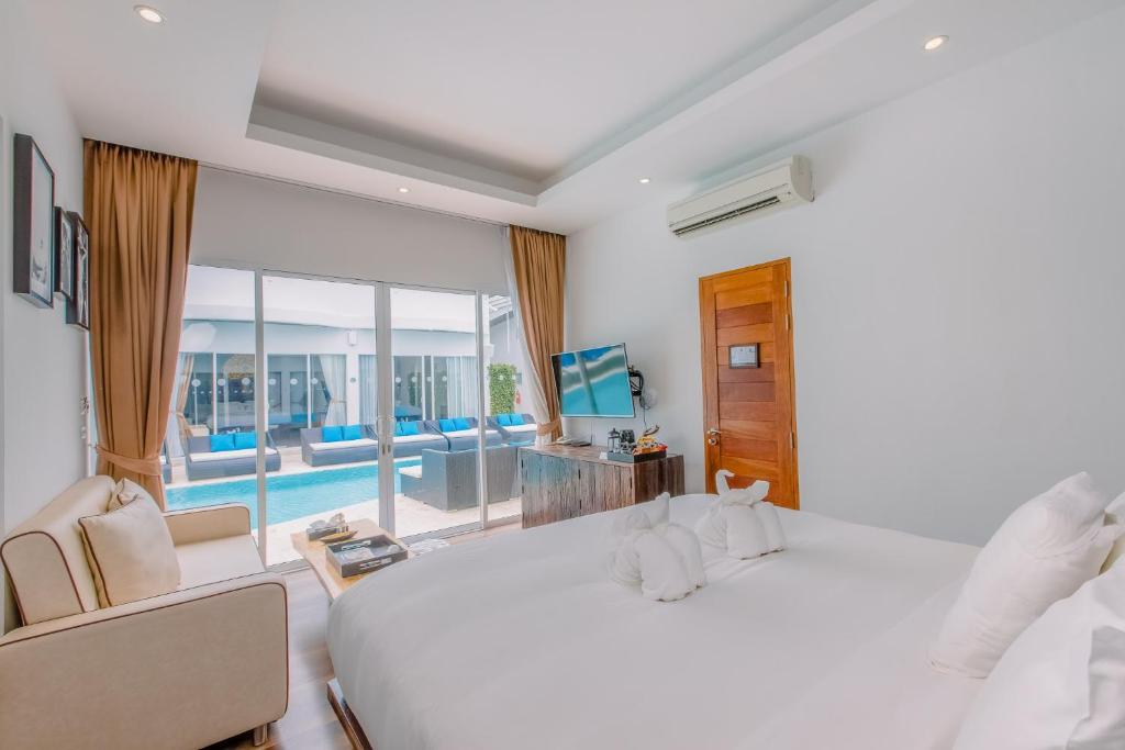 The Privilege Hotel Ezra Beach Club photo 5