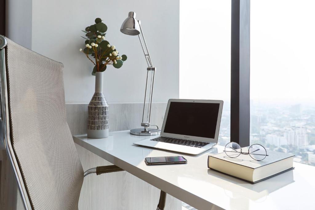 The Quarter Ari by UHG photo 4