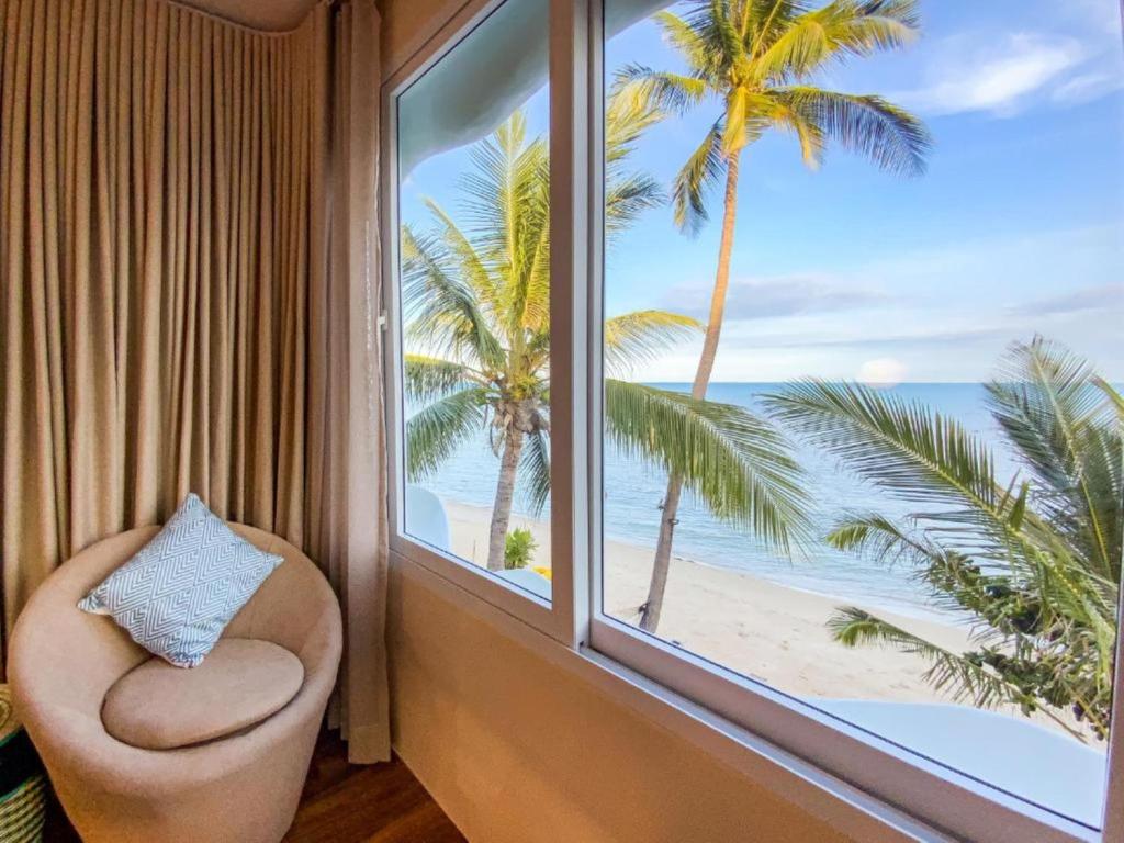 The Rock Samui Beachfront Resort photo 5
