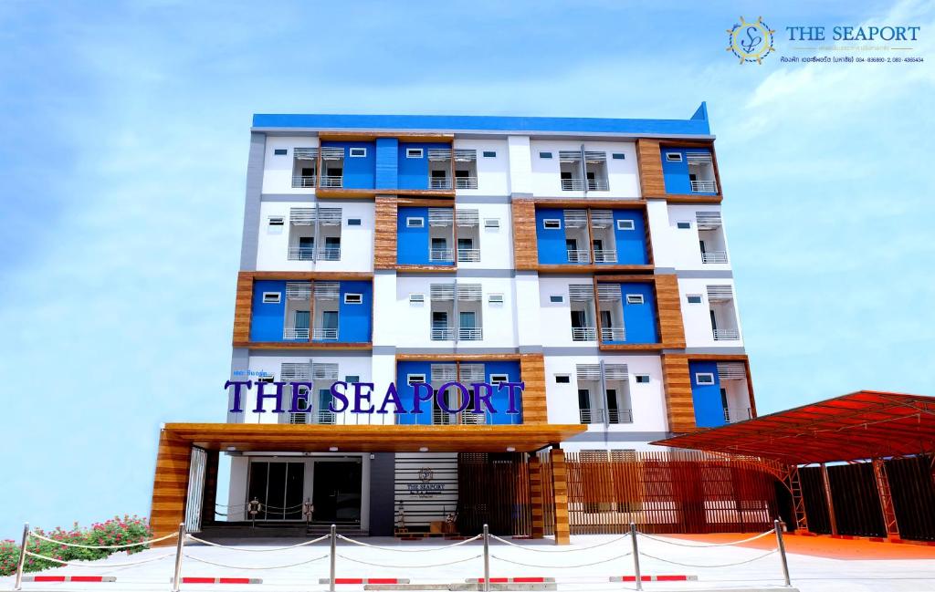 The Seaport Hotel