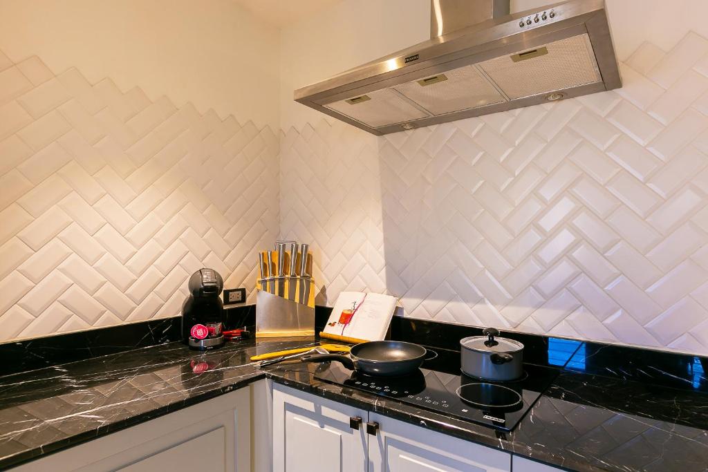 THEA Private Suites by TH District photo 2