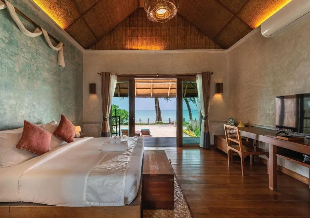 Tinkerbell Resort photo 1