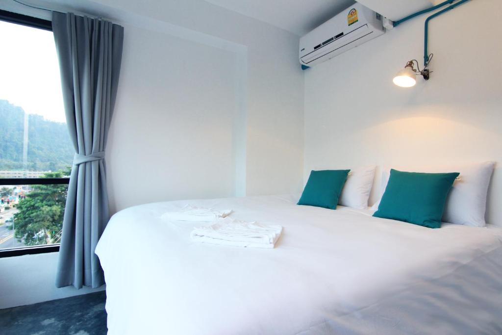To Zleep Hotel