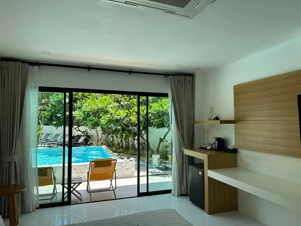 Ton Sai Tropical Phi Phi Island photo 5