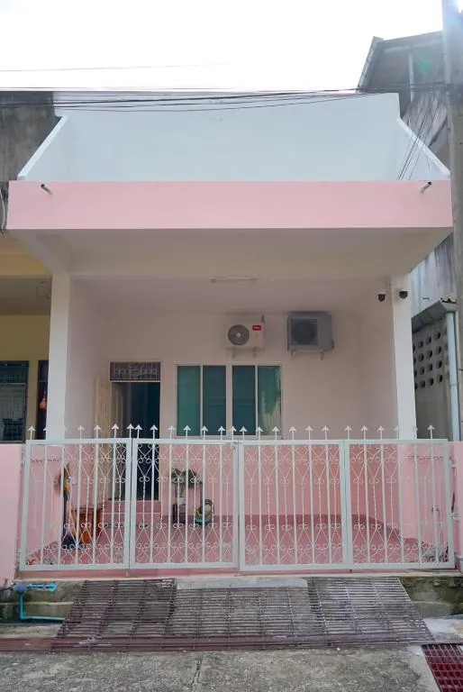 U Dee Guesthouse