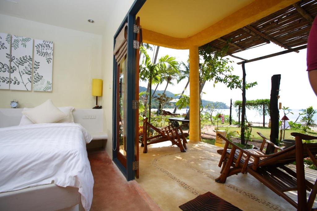 Vacation Village Phra Nang Lanta photo 4