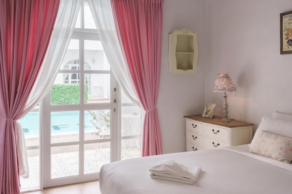 Villa La Flora Kanchanaburi photo 5