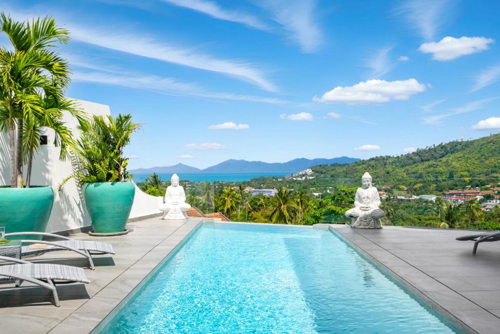 Villa Sayam — Panoramic Sea View with Infinity Pool, Bophut