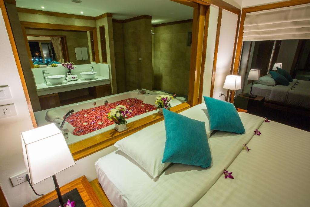 Villa Tantawan Resort - Private Pool Villas photo 5