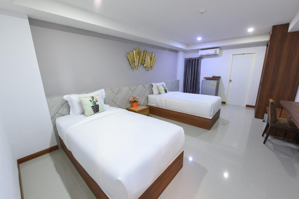 wish hotel ubon photo 1
