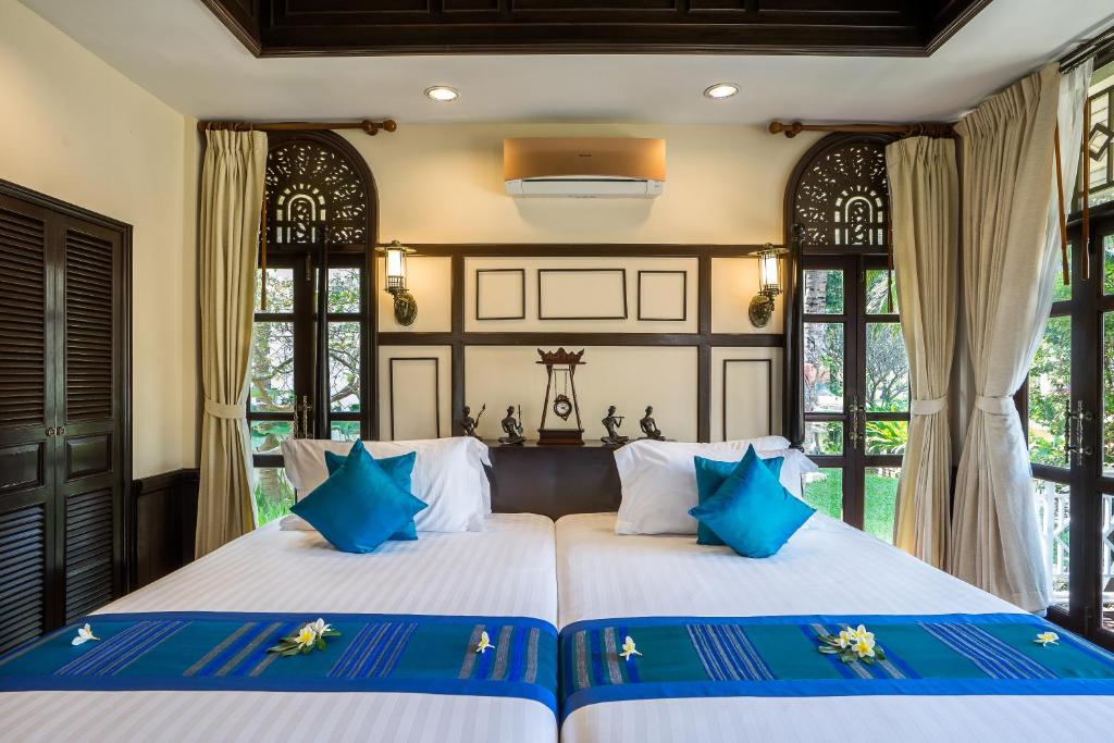 Wora Bura Hua Hin Resort & Spa photo 2