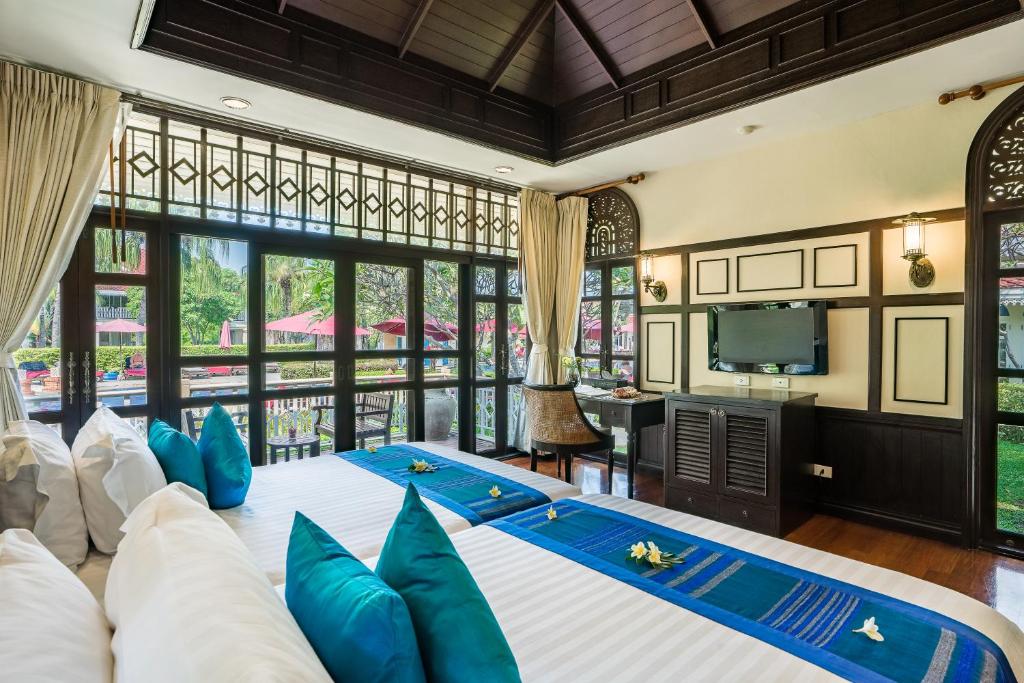 Wora Bura Hua Hin Resort & Spa photo 4