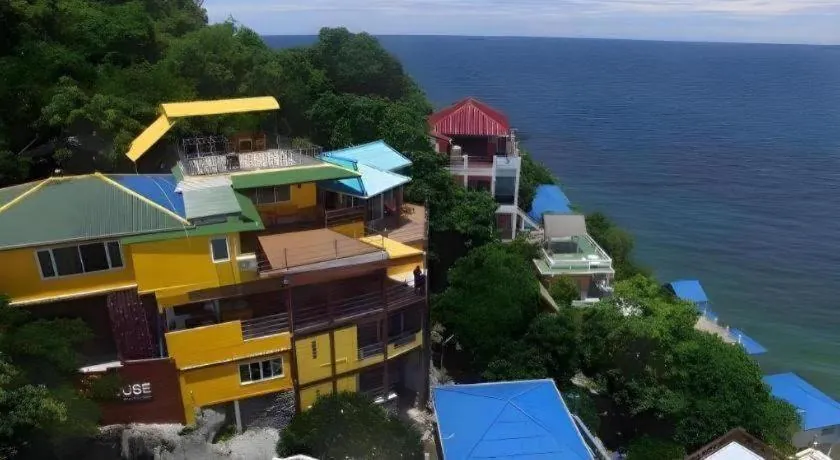 Yellow House Koh Sichang photo 2