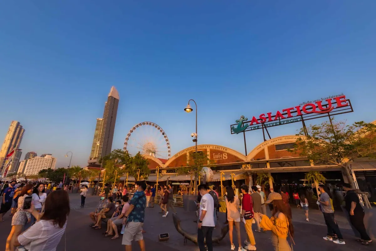 Asiatique The Riverfront