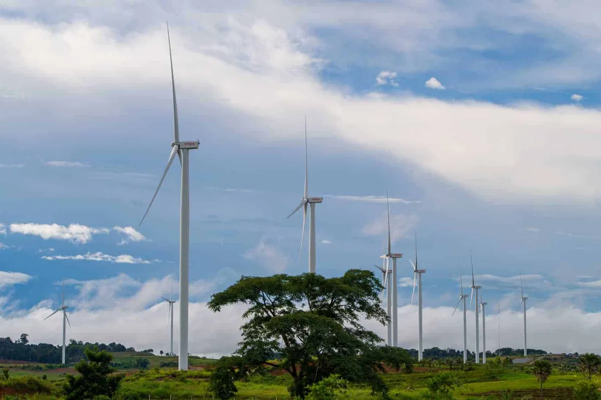 Baan Phet Dam Windmill Field