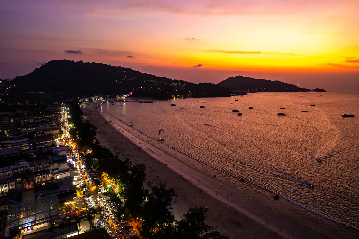 Baan Rim Pa (Patong)