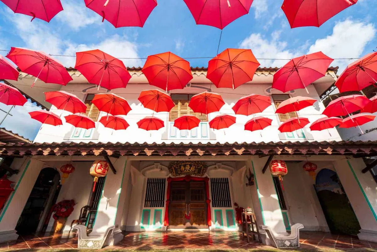 Baan Roi Pee Tian Shi