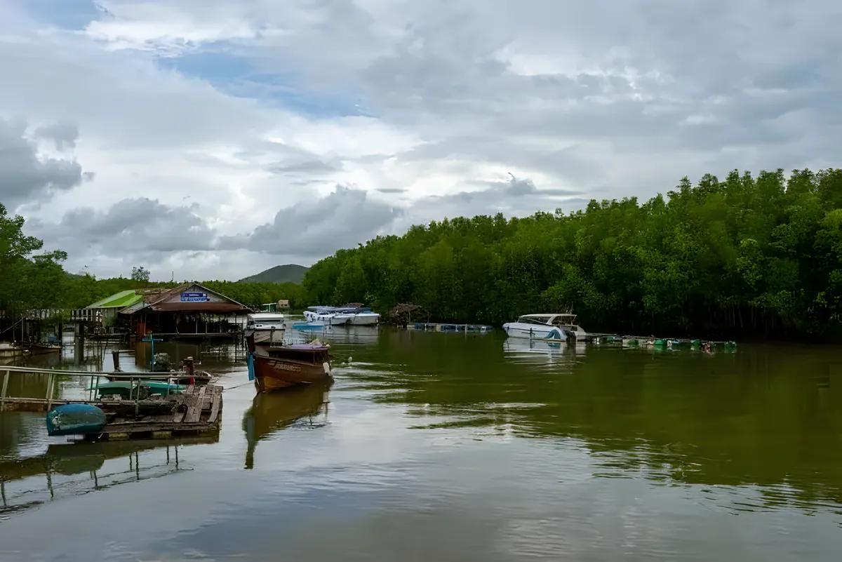 Ban Bang Rong Agricultural Conservation Tourism