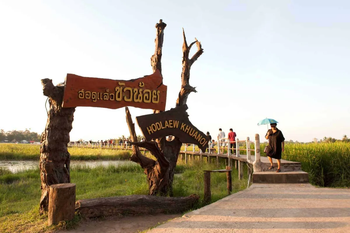 Ban Chi Thuan Rice Fields  Walking Bridge (Khua Noi)