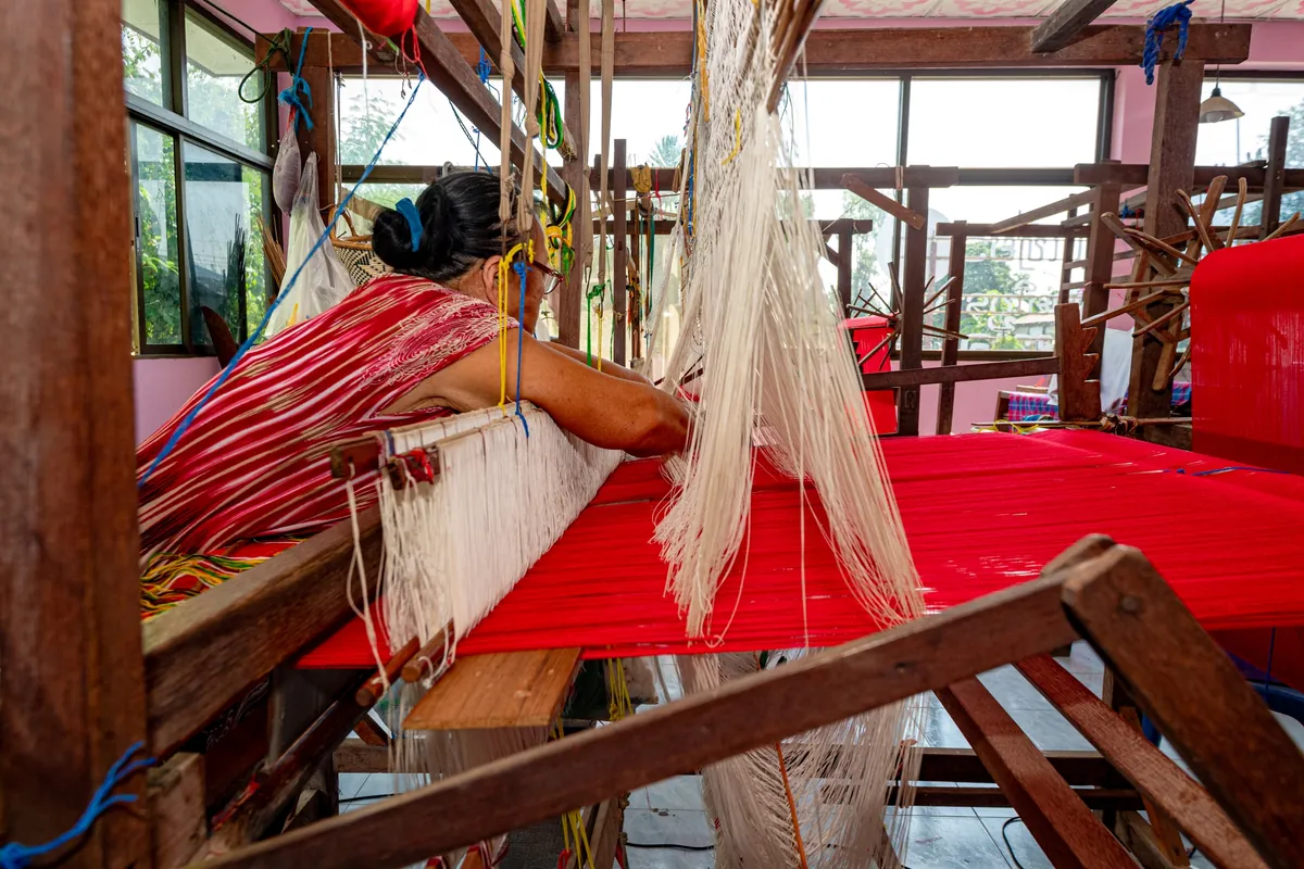 Ban Khok Mo Local Weaving Center — photo 4